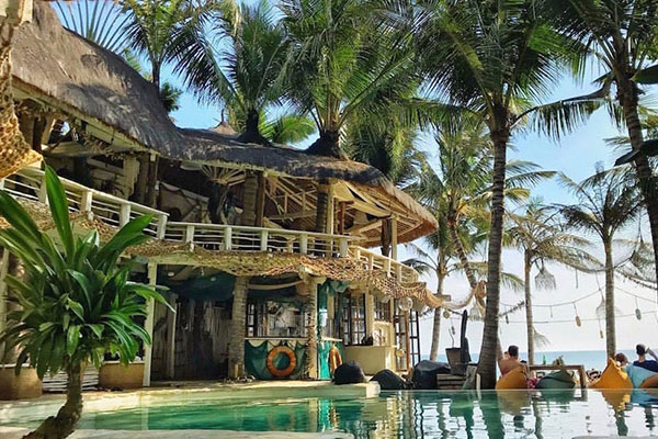 La Brisa Beach Club Canggu is close to the M Villa 318 Canggu