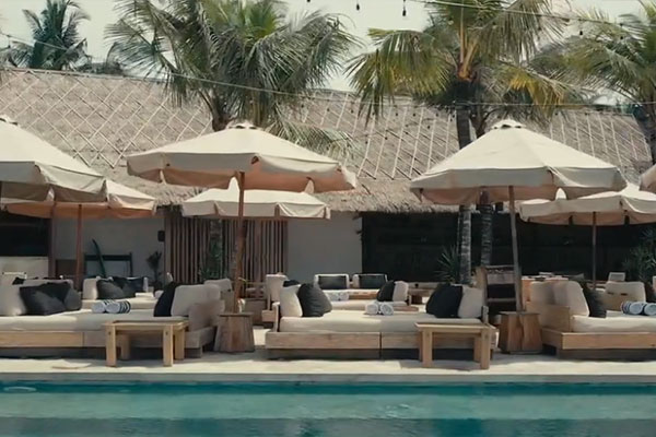 The Lawn Canggu Beach Club is close to the M Villa 318 Canggu
